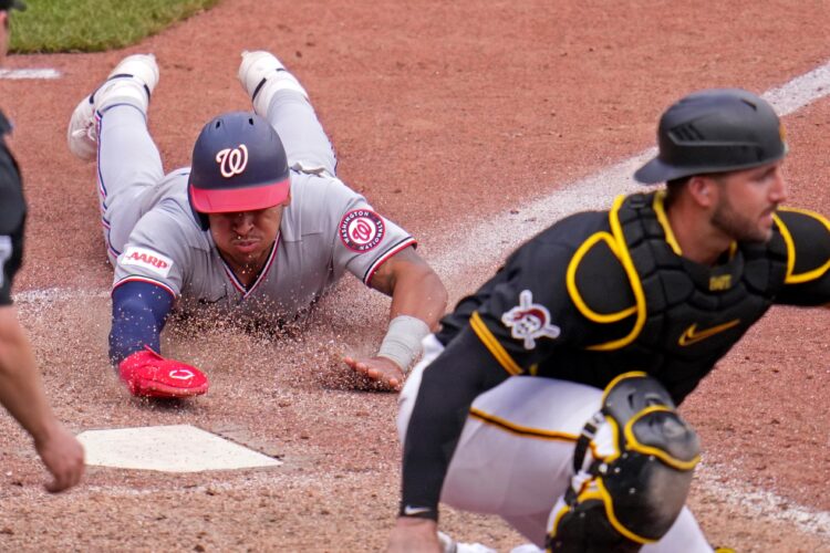 Pirates collapse on defense in loss to Nationals